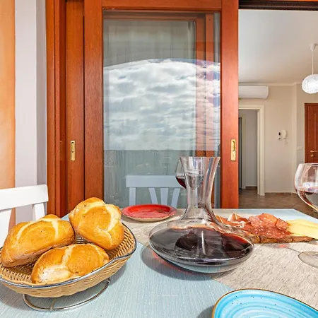 Shanti House Feriehus Olbia