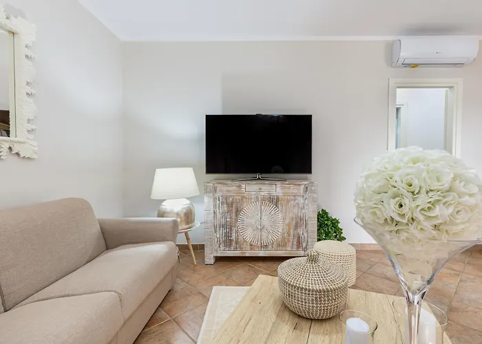 Nyaraló Shanti House *